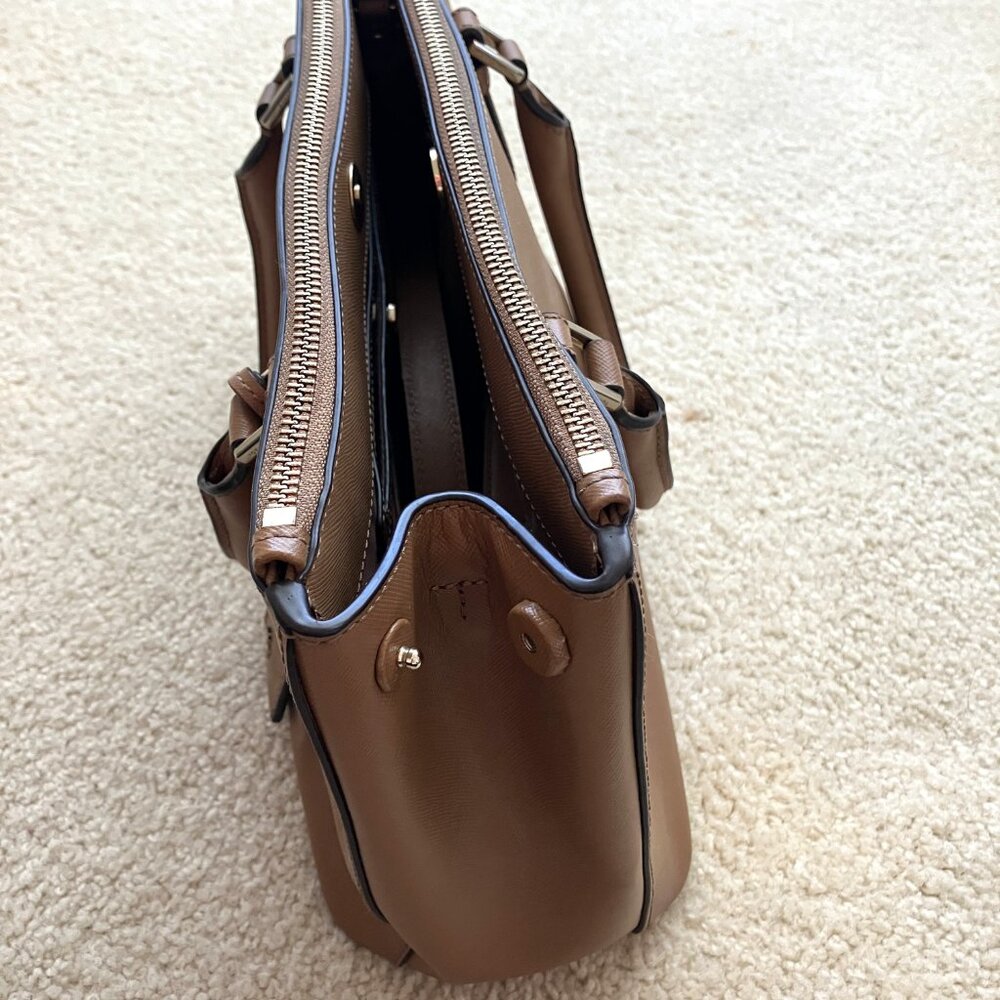 Tory Burch Double Zipper Beige/Tan Leather Tote Bag Top Handle & Strap - Picture 6 of 15